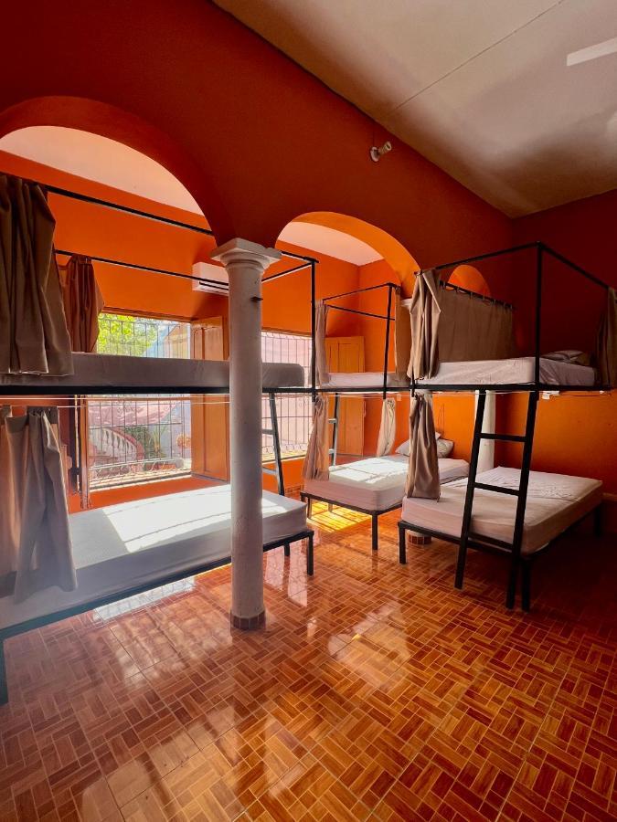 ואיאדוליד Alena Hostal מראה חיצוני תמונה